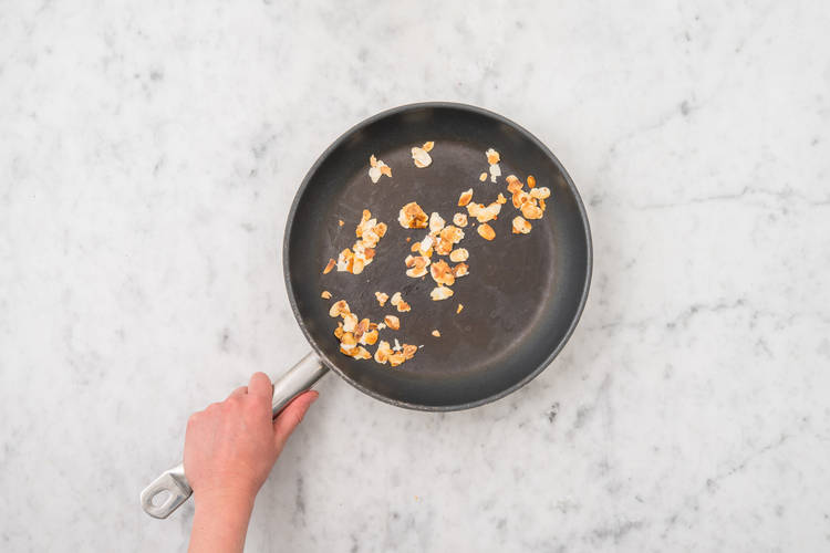 Torréfier les amandes