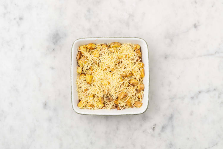 Assembler et faire gratiner la casserole