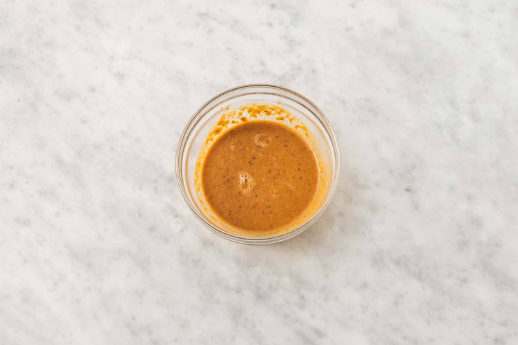 Make peanut sauce