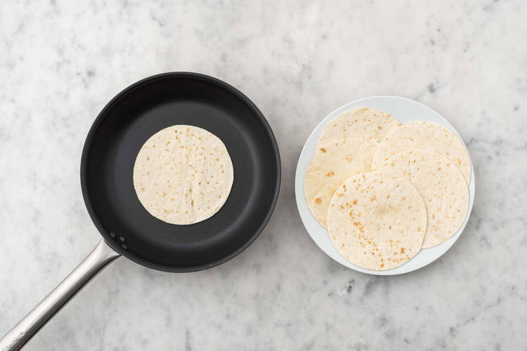 Tostare le tortillas