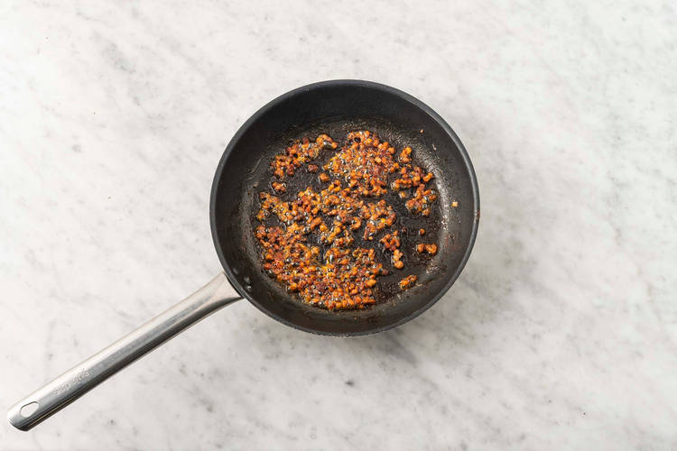 Rosolare il guanciale