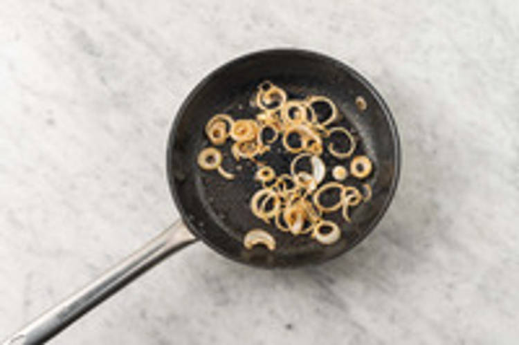 Caramellare le cipolle