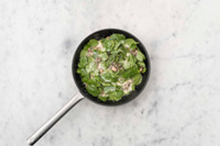 Aggiungere gli spinaci