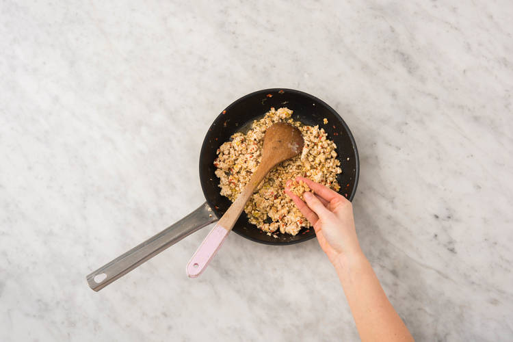 Cuire le poulet haché