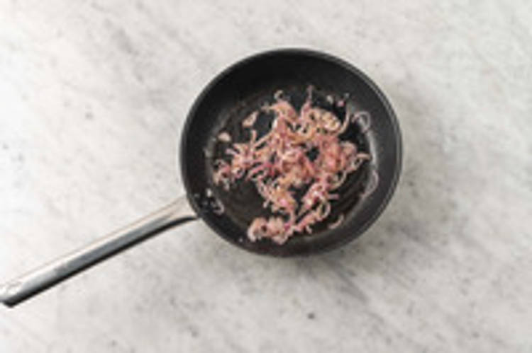 Caramellare la cipolla