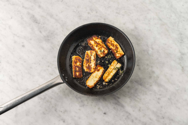 Grigliare l'halloumi