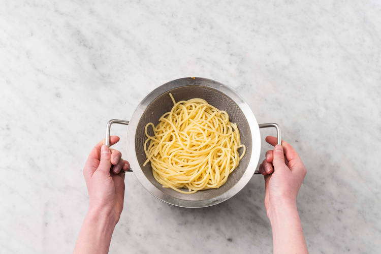 Spaghetti koken