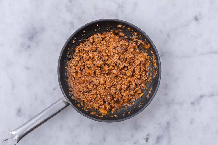 Faire cuire les aromates