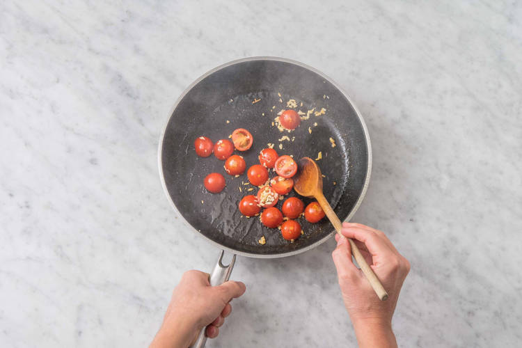 Cherrytomaten bakken