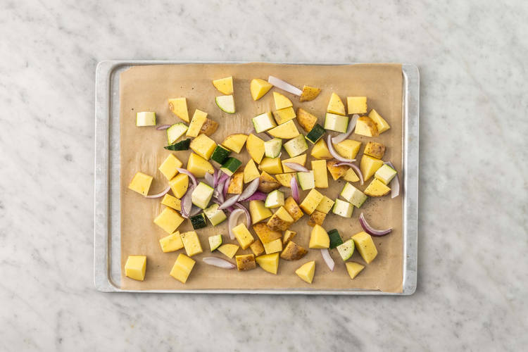 Bag kartofler og zucchini