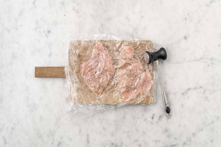 Préparer les légumes et le poulet