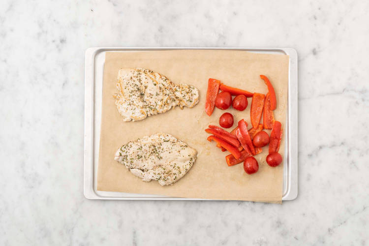 Faire cuire les légumes et le poulet