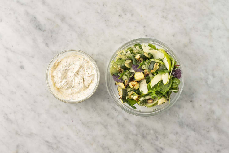 Förbered dressing & sallad