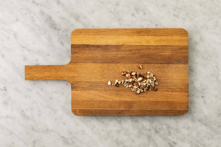 Concasser les amandes