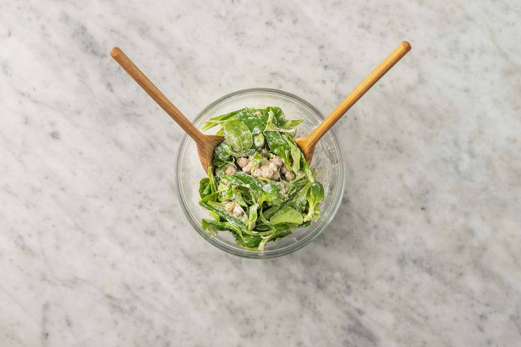 Salat zubereiten