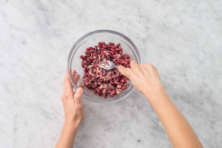 Aggiungere i fagioli