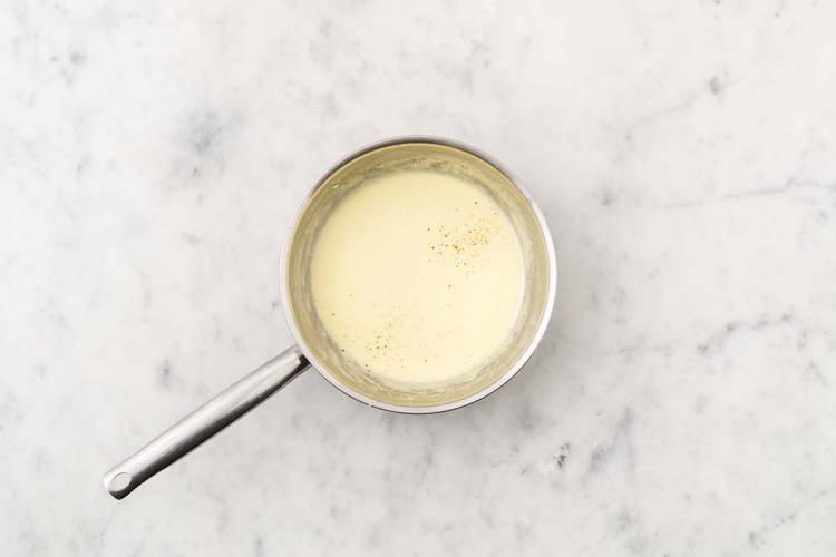 Make the Queso Sauce