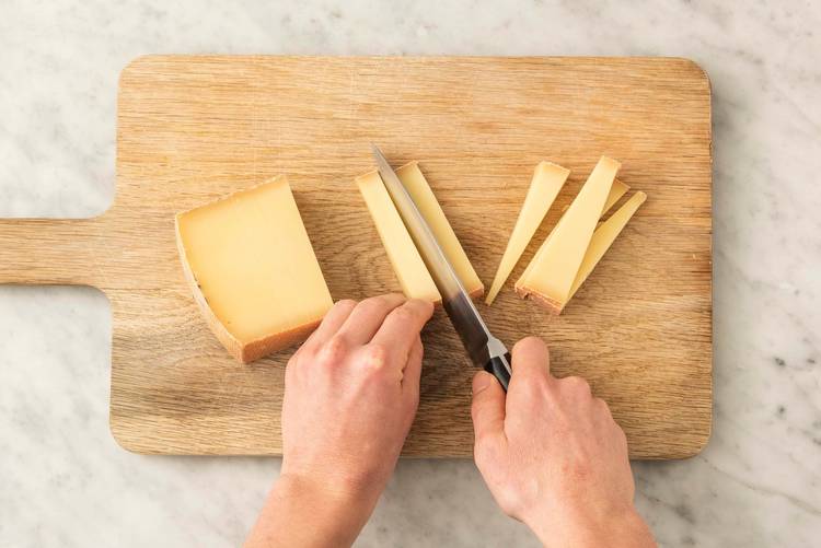 Käse aufschneiden