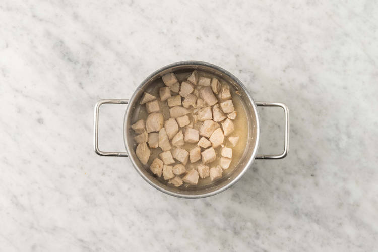 Faire cuire le poulet