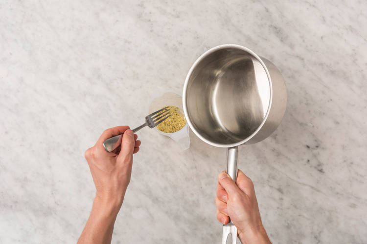 Préparer les toasts au fromage