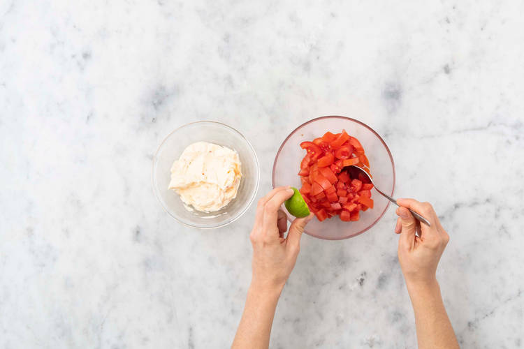 Préparer la salsa et les dips