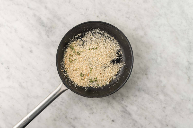 Make panko-shallot topping