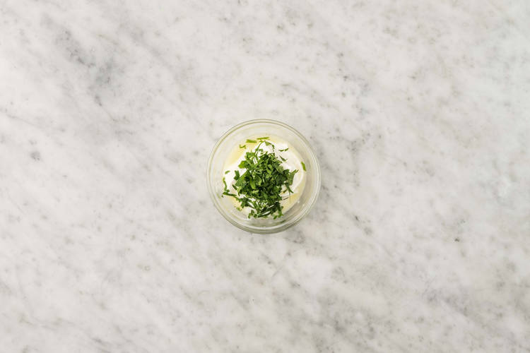 Creare la salsa di yogurt
