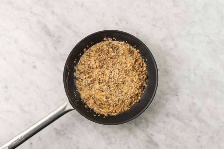 Préparer la sauce aux champignons