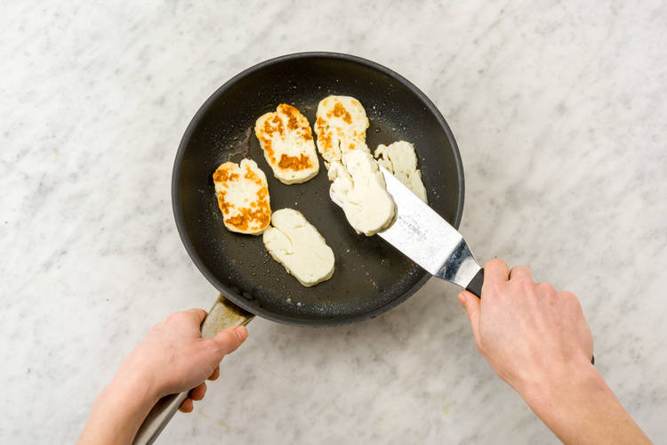 Cuire le halloumi