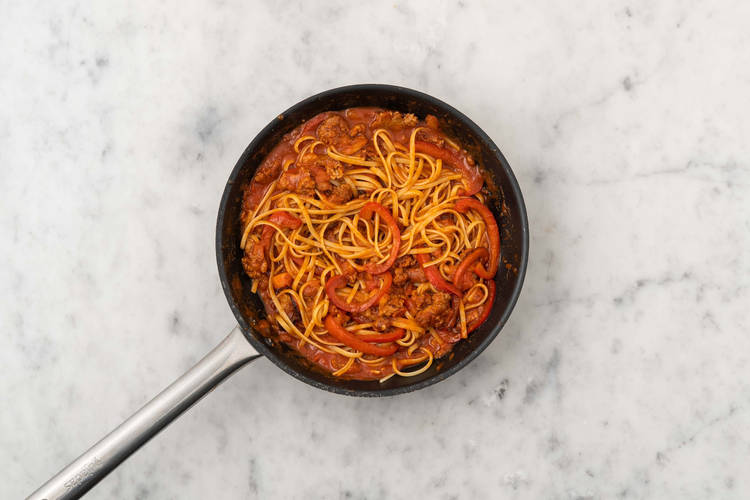 Mélanger les pâtes