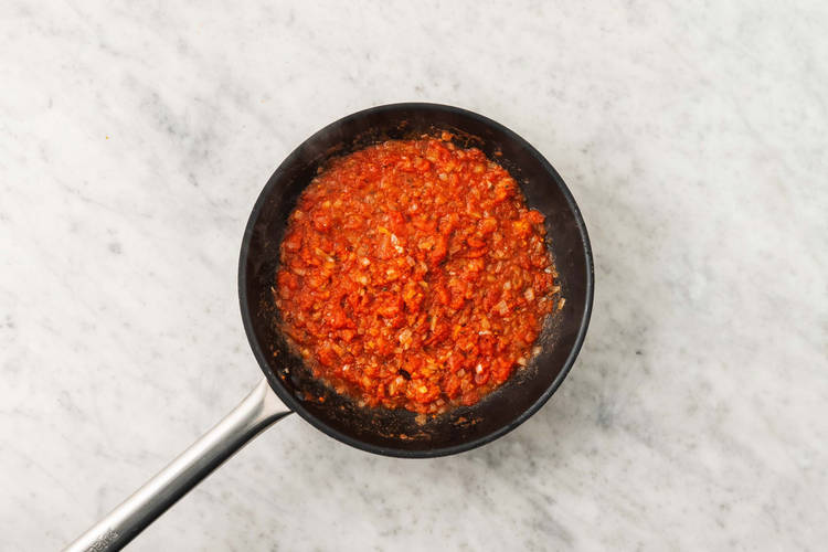 Cook tomato sauce