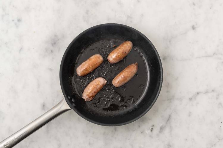 Cuire la saucisse de poulet