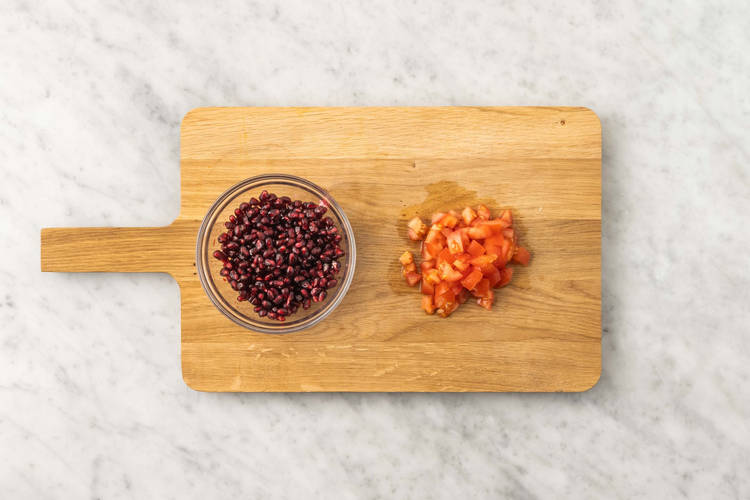 Détacher les graines de grenade