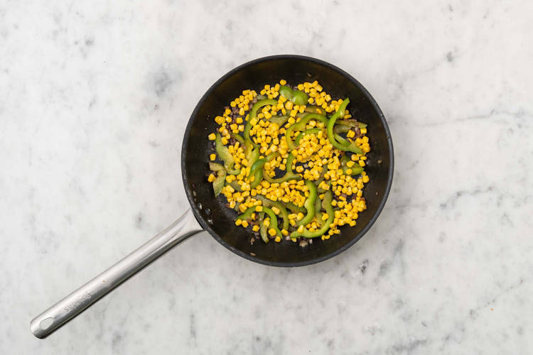 Saltare le verdure con il cumino