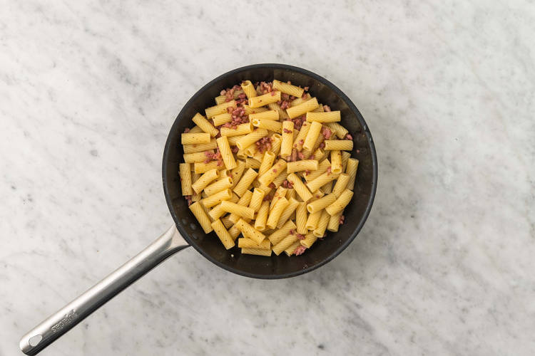 Scolare la pasta