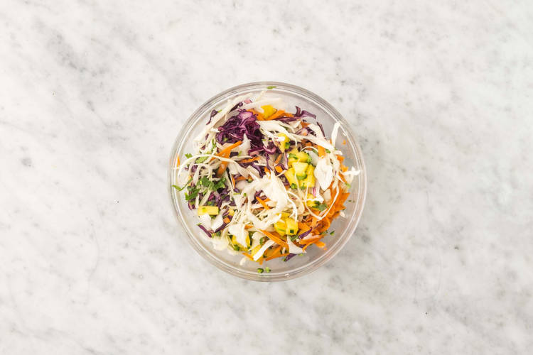 Préparer la salade de chou