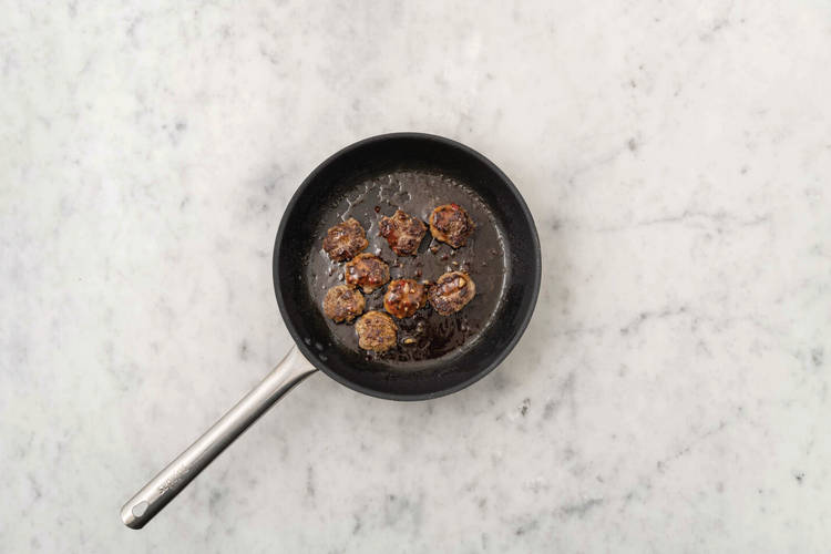 Sweet Chilli-Lemongrass Beef Rissoles Recipe | HelloFresh