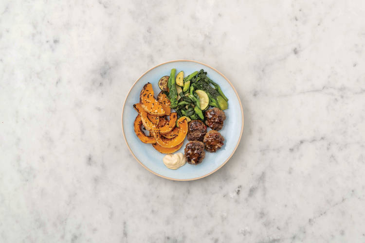 Sweet Chilli-Lemongrass Beef Rissoles Recipe | HelloFresh