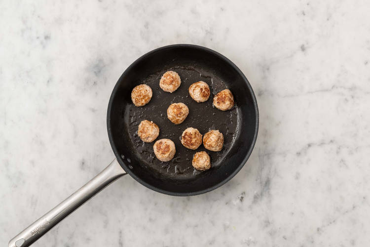 Préparer les boulettes