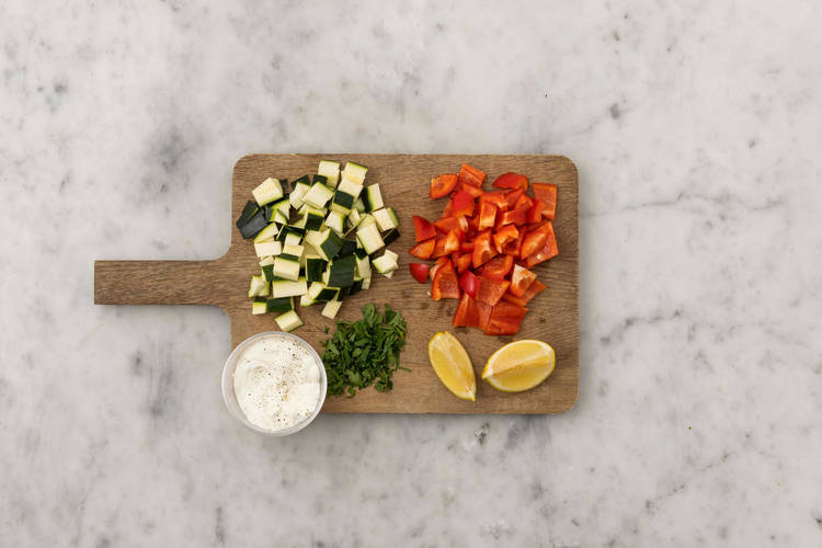 Préparer et faire la sauce toum