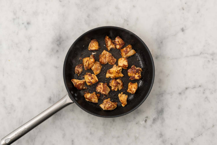 Faire cuire le poulet