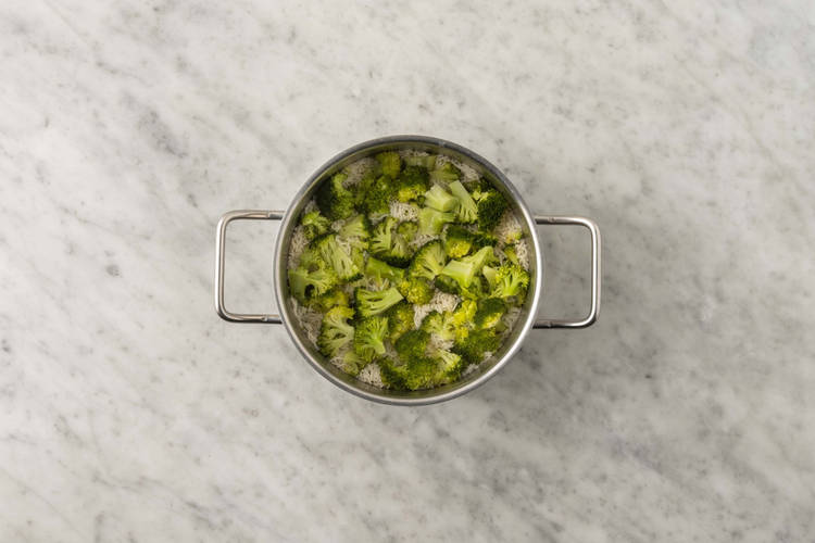 Cook broccoli rice