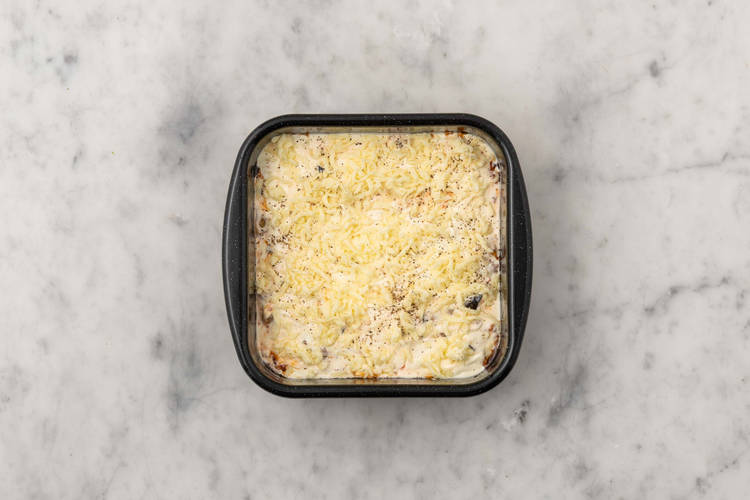 Assemble moussaka