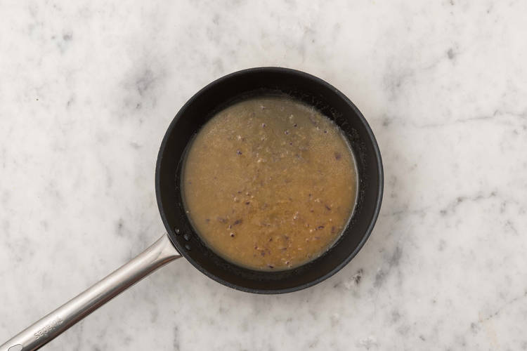 Préparer la sauce de cuisson