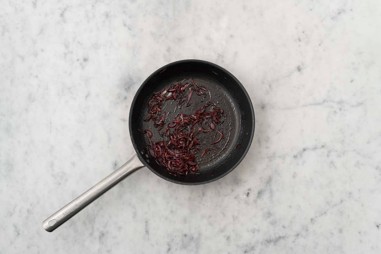 Faire caraméliser les oignons