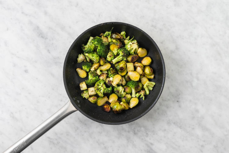 Stek brysselkål och broccoli