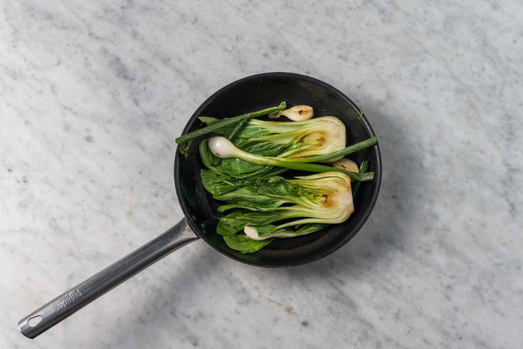 Steg pak choi & løg