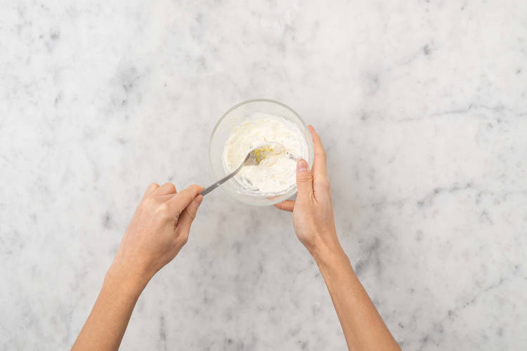 Make lemon-garlic toum