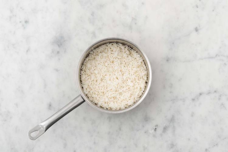 Make the Garlic Rice