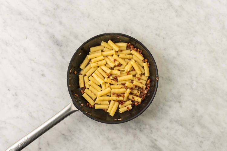 Scolare la pasta